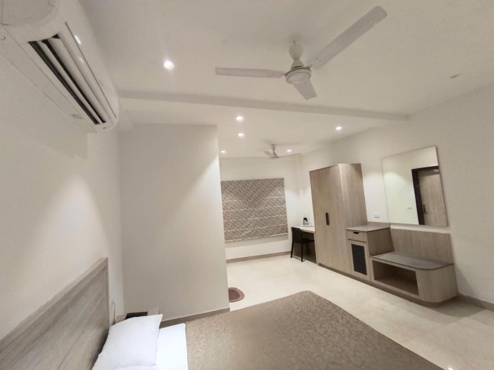 Hotel Bagla Atithi Banaras فاراناسي المظهر الخارجي الصورة