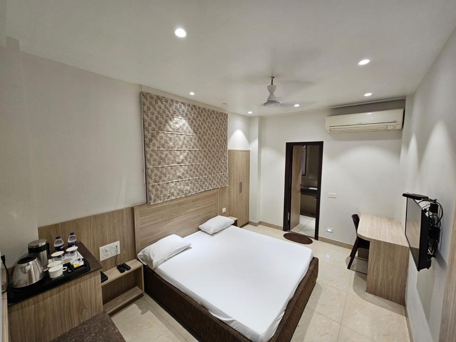 Hotel Bagla Atithi Banaras فاراناسي المظهر الخارجي الصورة
